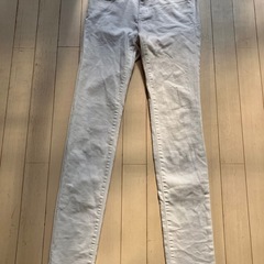 【写真につき100円】UNIQLO ワイドパンツ　スキニーパンツ　の画像