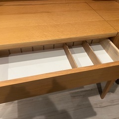 Unico 木製ドレッサー　スツール付の画像