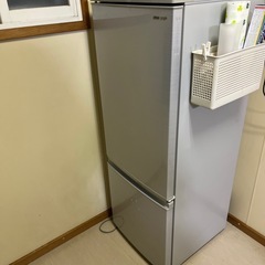 シャープ冷蔵庫165l