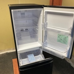 三菱電機　冷蔵庫　MR-P15T-B 2012の画像