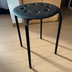 イケア　マリウス