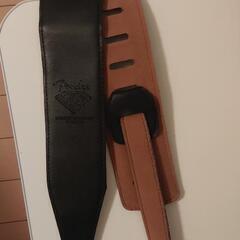 レザーのギターストラップ
