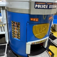 ぐるっと変形 DXポリスステーションの画像