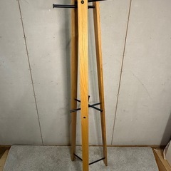 【575】木製ハンガーラック シンプルデザイン