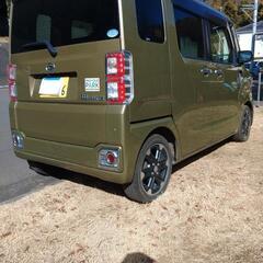 ダイハツ　ウェイク　4wd カーキの画像