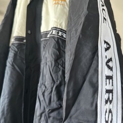 ベルサーチ ベンチコートの画像