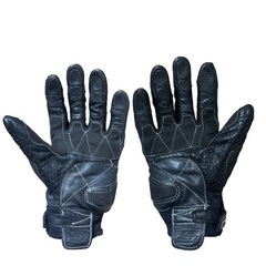 グローブ　FIVEの画像