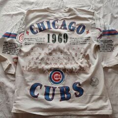 CUBS ティーシャツ　　1500円の画像
