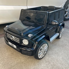 ベンツ　ブラック　車　幼児用自動車　　