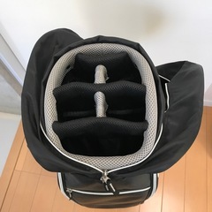 ゴルフキャリーバッグの画像