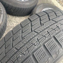 決まりました！！沢山のお問合せありがとうございました！ホイール付スタッドレス⭐️195/65R15の画像