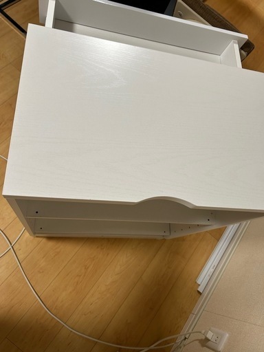 棚　電話線やWi-Fiを隠せる棚