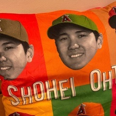 正規品　本物　非売品　大谷翔平 枕 クッション ピロー 座布団 Pillow Cushion ロサンジェルス エンジェルス Ohtani Los Angelsの画像
