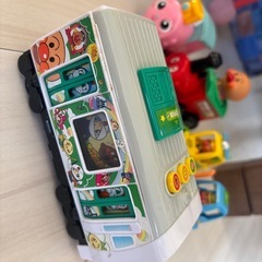 アンパンマン　乗り物セットの画像