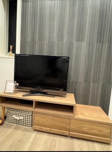 テレビボード