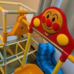 アンパンマンジャングルジムの画像