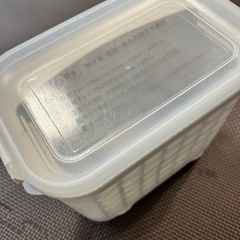 (取引中)哺乳瓶消毒ケース・哺乳瓶ラックの画像