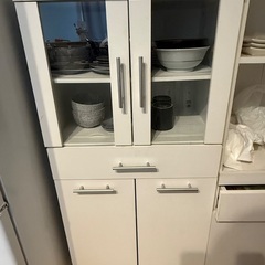 2/26 本日限定　食器棚
