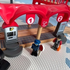 　木製鉄道玩具　
Hape 🚂の画像