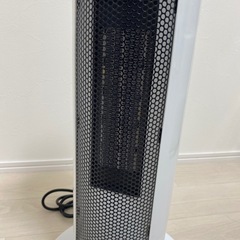 セラミックファンヒーター 速暖 首振り 転倒時off  コンパクト の画像