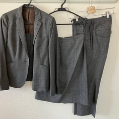 レディース　スーツ３点セット