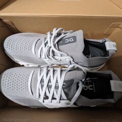On Running Cloud Swift 3, Size 28cm