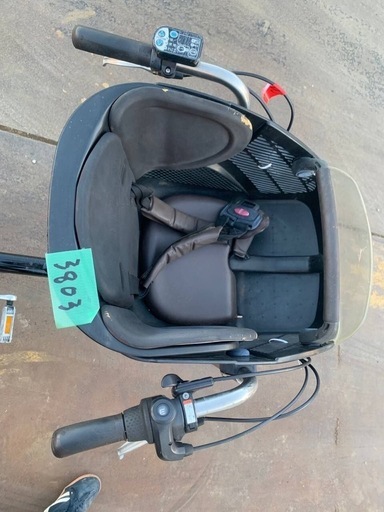 完整備済み&無料配送！ブリヂストン アシスタULT ほぼ新車 超美車 格安