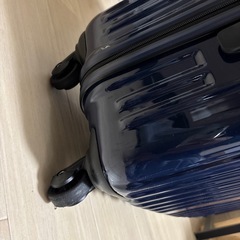 スーツケース　キャリーケース　3泊4日用　青の画像