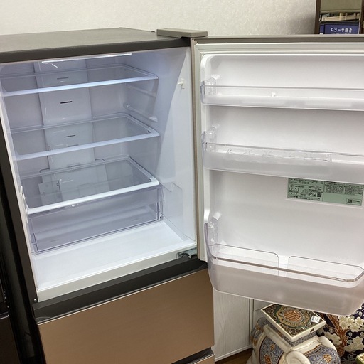 取りに来られる方限定！】HITACHI 2020年製 3ドア冷蔵庫