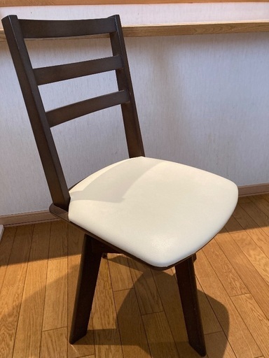 ダイニングチェア＜回転式＞２点セット
