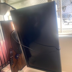 テレビ37インチ