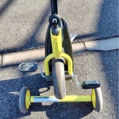 三輪車の画像