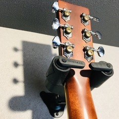 細身で小ぶり！弾きやすいアコースティックギターの画像