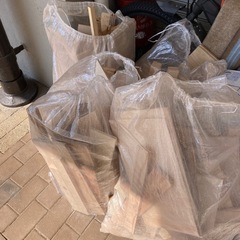 材木　半端モノ　バーベキュー、焚き火用にいかがでしょうか？大阪市...