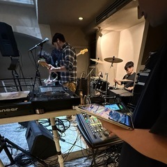 音響機材・楽器レンタル、出張PA、国内最安値で承ります！