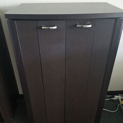 下駄箱譲ります