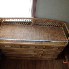 籐製箪笥。の画像