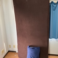 シングルマットレス差し上げます。