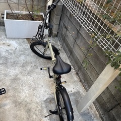 折りたたみ自転車の画像