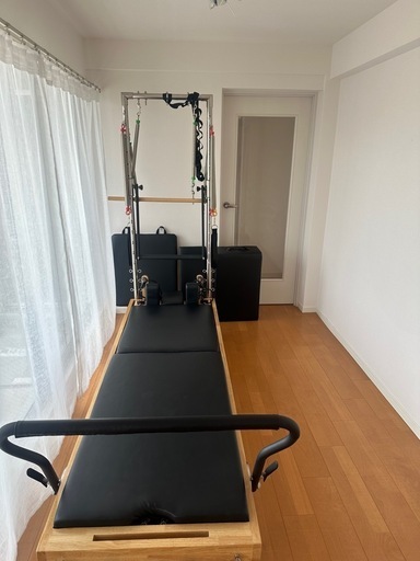 ピラティス　リフォーマー　タワー　pilates