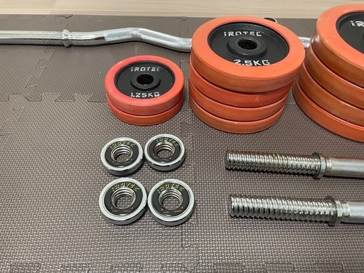 iROTEC製のダンベルプレートセット