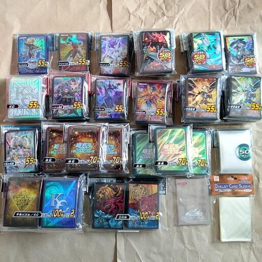 遊戯王 カードプロテクター 大量 遊戯王 引退品 公式カード