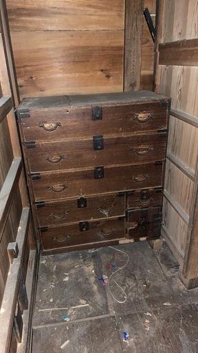 和箪笥①　タンス　アンティーク　レトロ　古家具