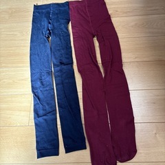 裏起毛レギンスとタイツ