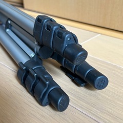 ★新品★ アルミ三脚　4段三脚　COLT VT-13D 三脚　EV三脚の画像