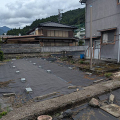 お値下げしました！　№E298【静岡県浜松市天竜区】農地（畑）つきの古民家あげます！畑は防草シートを敷いて管理しています。宅地格安でお譲りします。 - 浜松市