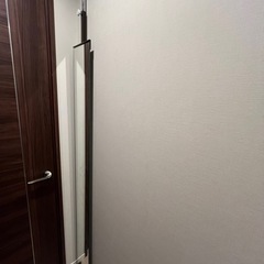 【決定】突っ張り棚 鏡セット　壁面 ウォールラック  ウォールシェルフ の画像