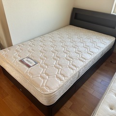 セミダブルベッド　シモンズ　beauty rest