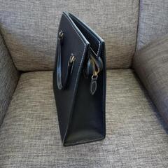 革製バッグ　49AV.JUNKO.SHIMADAの画像