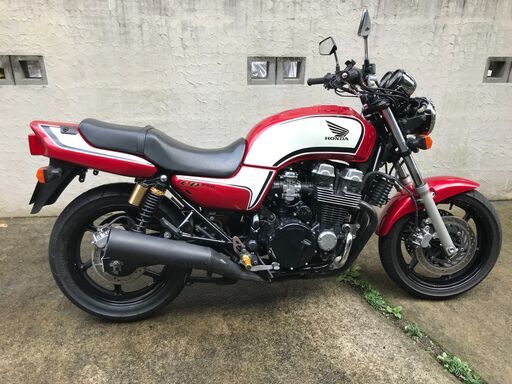 HONDA  CB750  RC42 空冷４サイクル４気筒エンジン　レッド＆ホワイト 本体/本田